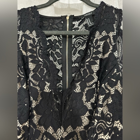 3 dress bundle from Forever 21 - Picture 7 of 10